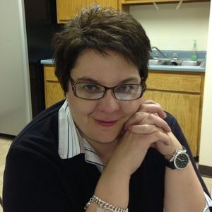 Meet your Posher, Kellie